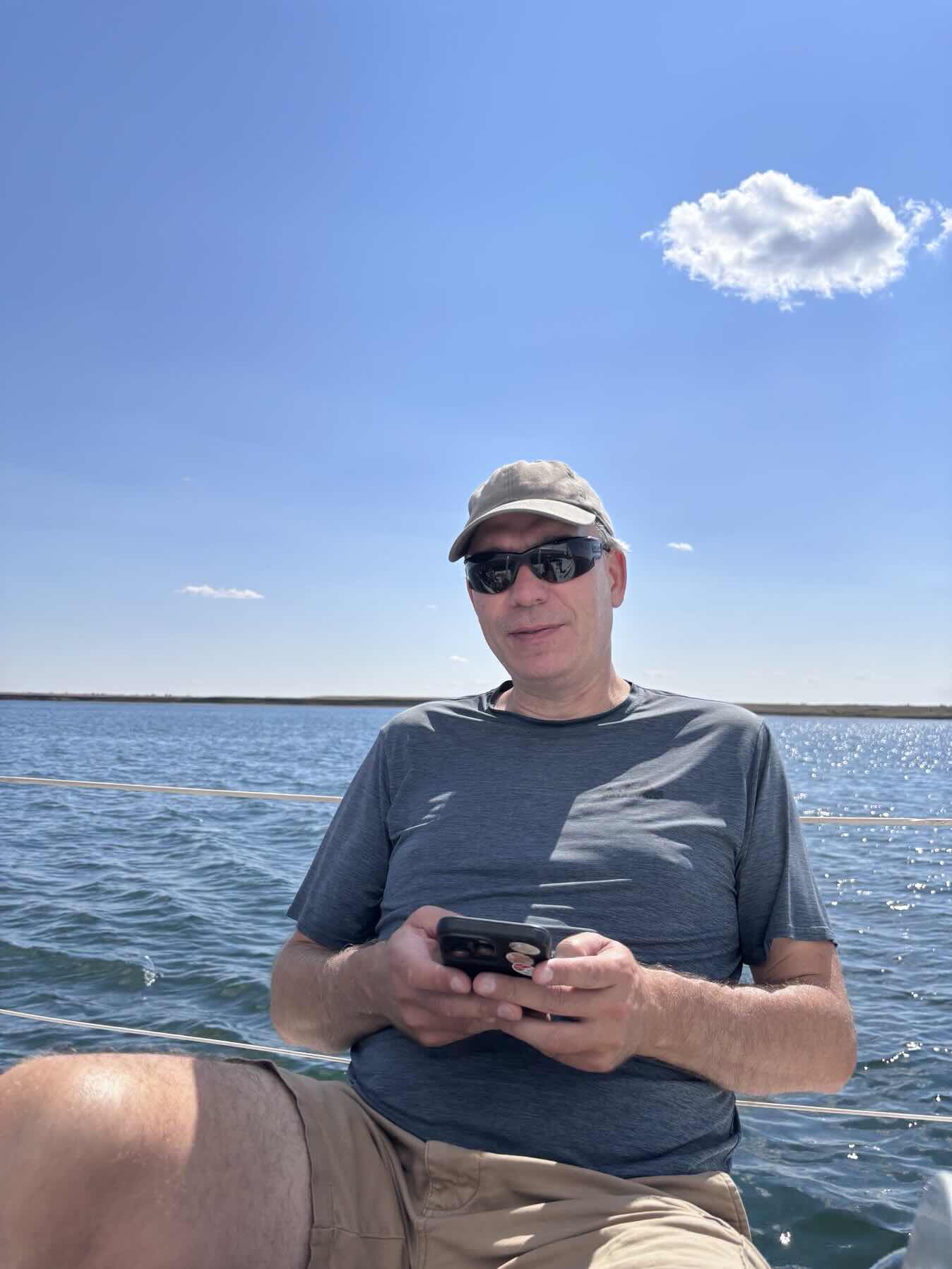 Sailing with Kamila and Ali_D0BC59AC-ABDE-47E6-BAEB-D7E82B06BCE8