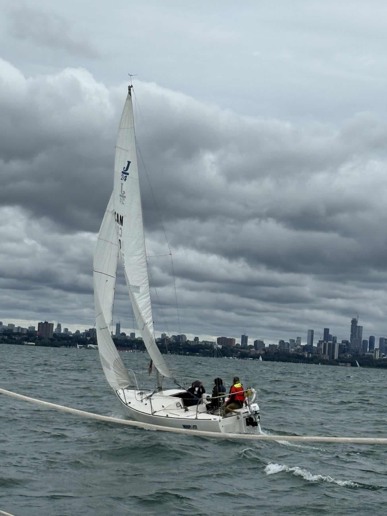 Last Round the Buoys race of the season_20C4F533-5999-4401-AAA8-C52D8301F730