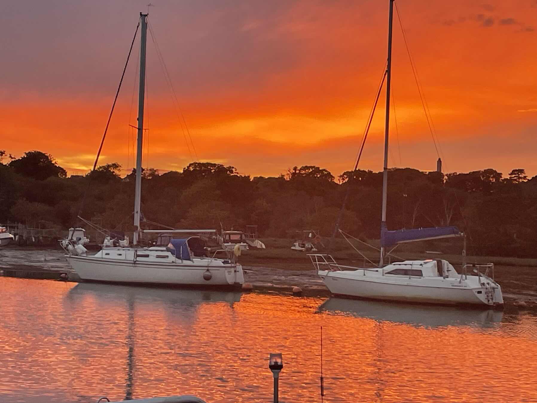 Ashlett Creek to Emsworth Channel Pontoon _2B2B4E69-04F9-4F21-A09E-283097FB1B76