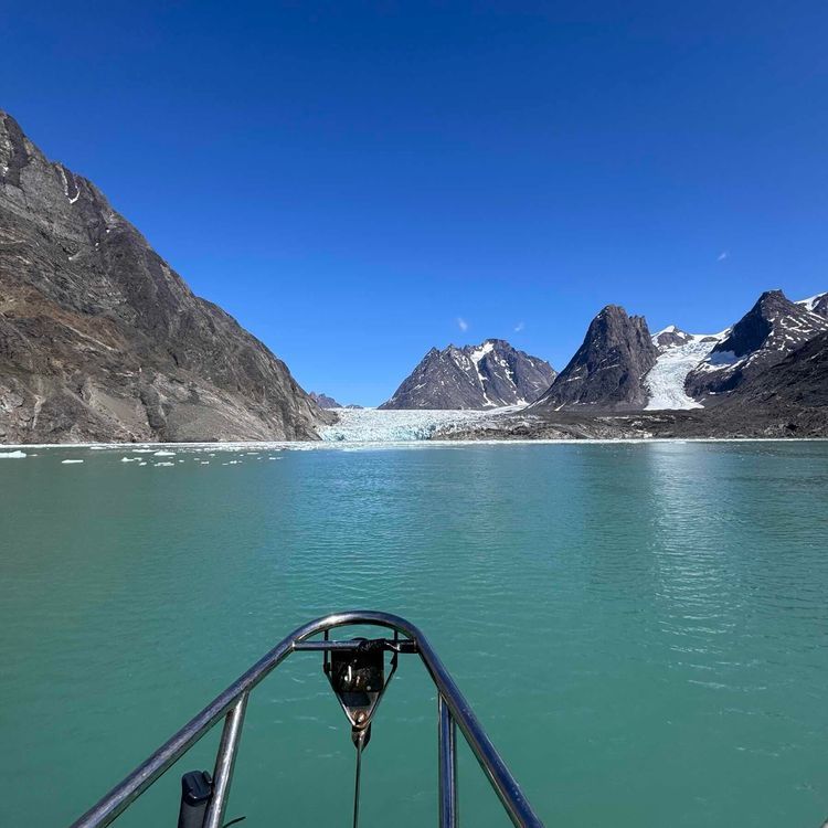 Voyage photo from To Evighedsfjorden 