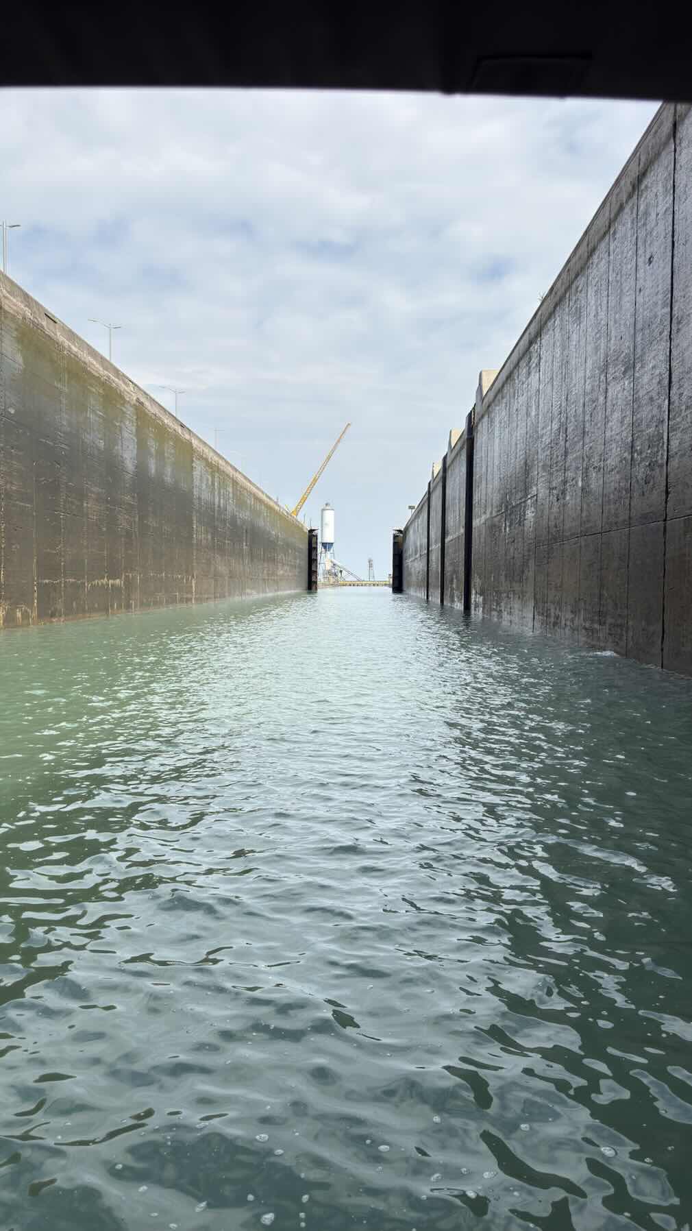 canal de welland_416DC158-0A54-4B53-B8A0-EC95D0F78D88