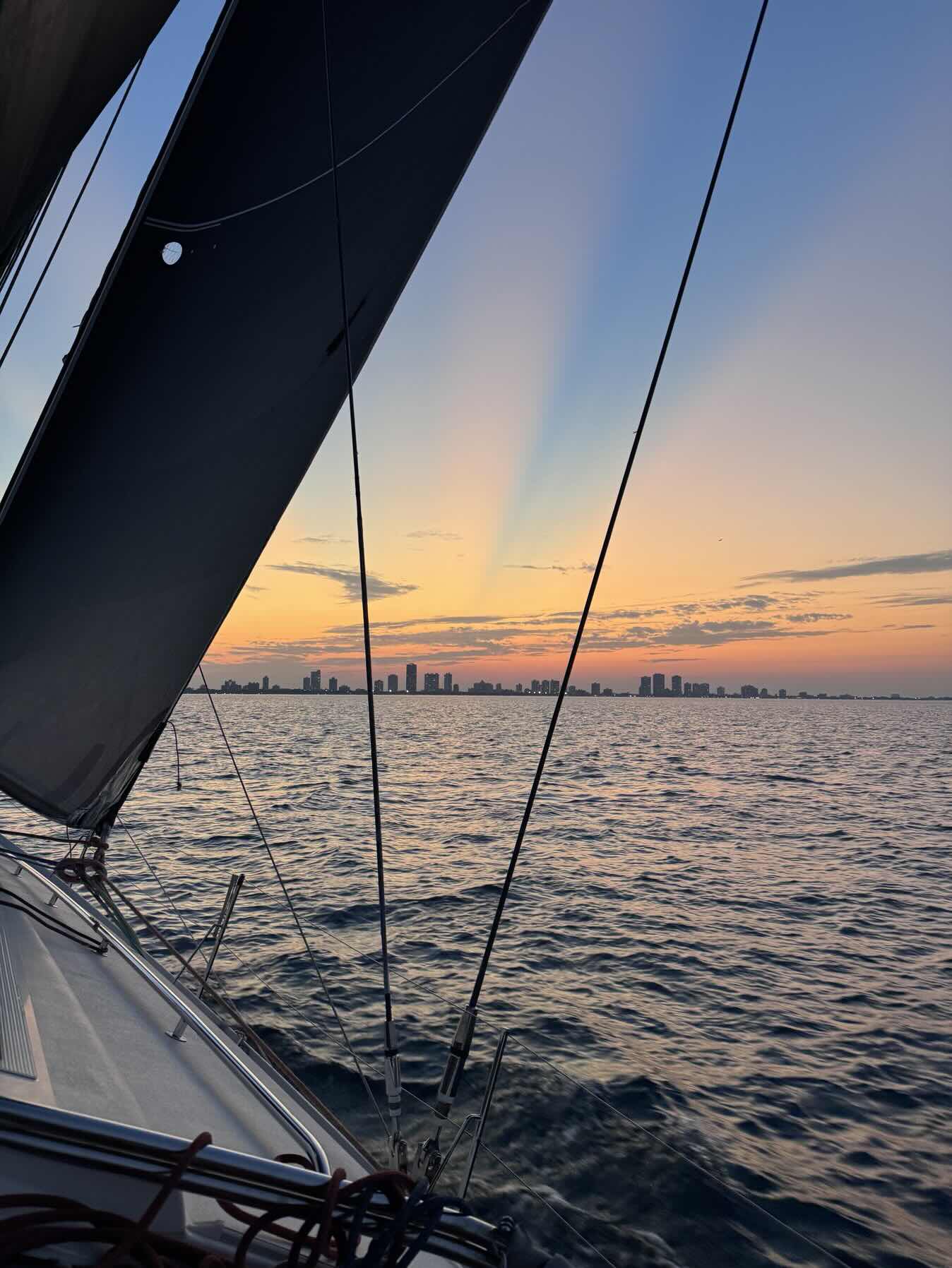 Wednesday Night Racing: Chicago_FBA5F049-4593-4293-9C7E-1AC81DCE654F