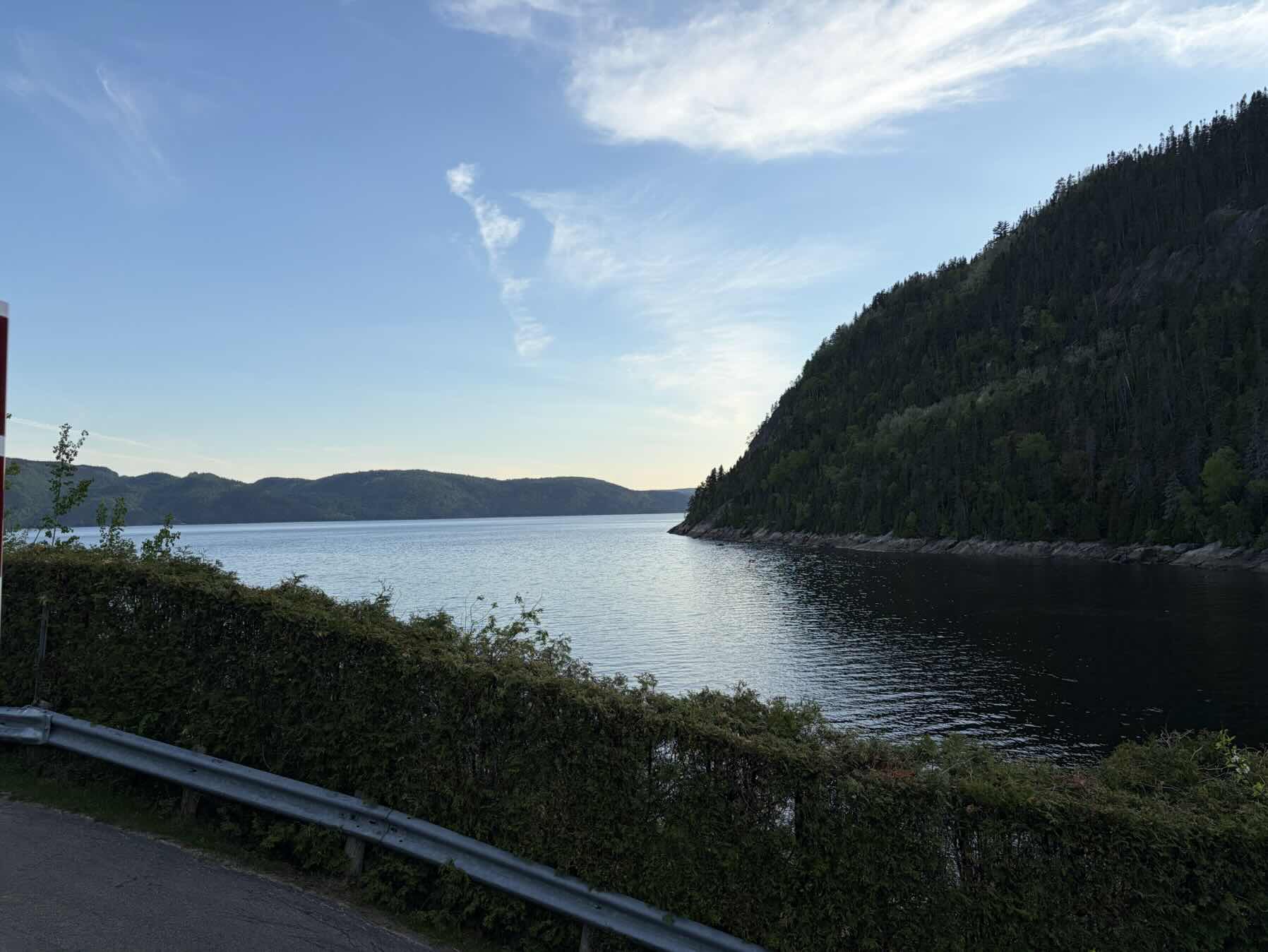 Anse St-Jean à St-Rose_76D23BC6-4502-408E-941C-DD32472DD12E