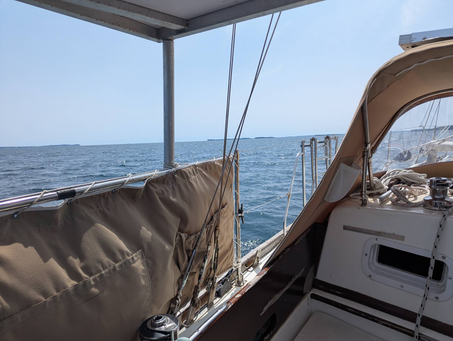 Day Sail_7B44C506-46AE-4722-8DF6-A9B5C69D1EE5