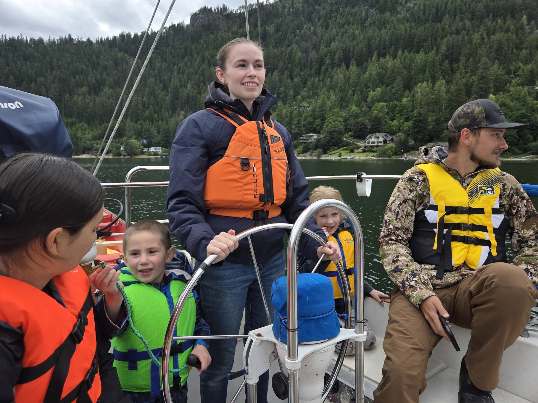 Light Duty family sail._2F36DC67-C7E9-4F15-BF23-F361AA50424F