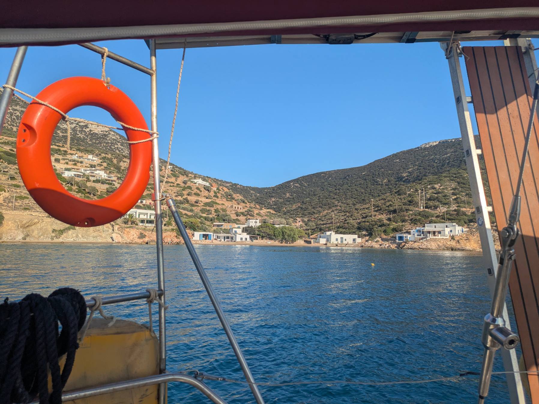 Nach Sifnos in die Vathi Bucht_CD993D19-A503-4799-829C-2C3EA0DB632F