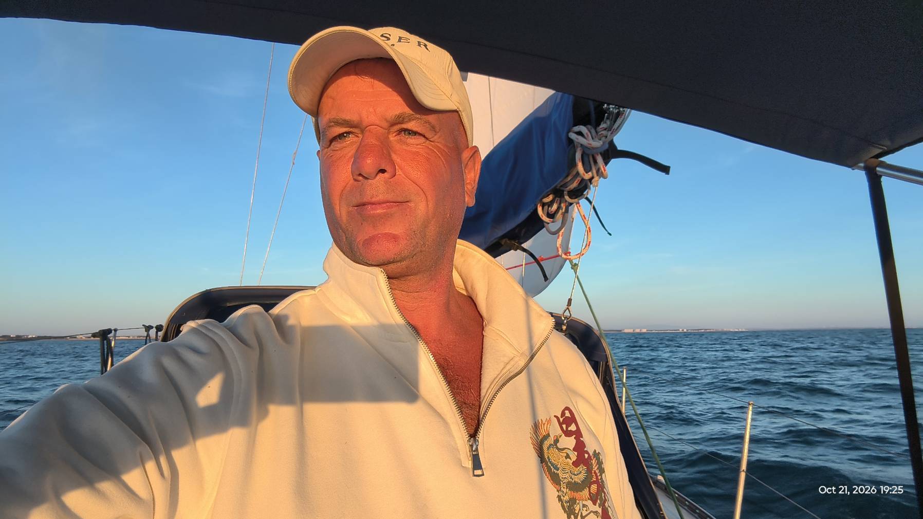 continue my 2th 💯 solo Sailor from Amsterdam _E4C32AF6-6927-4F08-86B5-860B6EFBC3DC