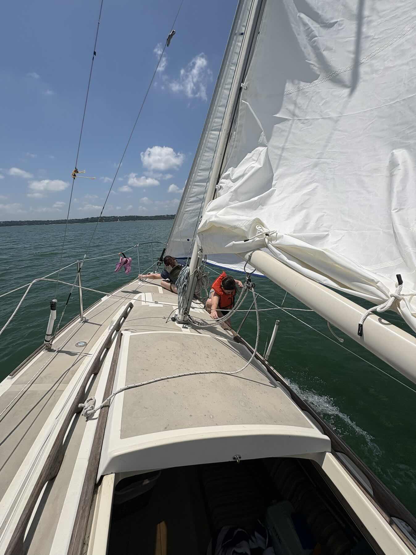 Mothers Day Sail- Girl Crew Bucket Hunters_3325AA2B-FBD3-4EC4-9EDB-559B681DE060