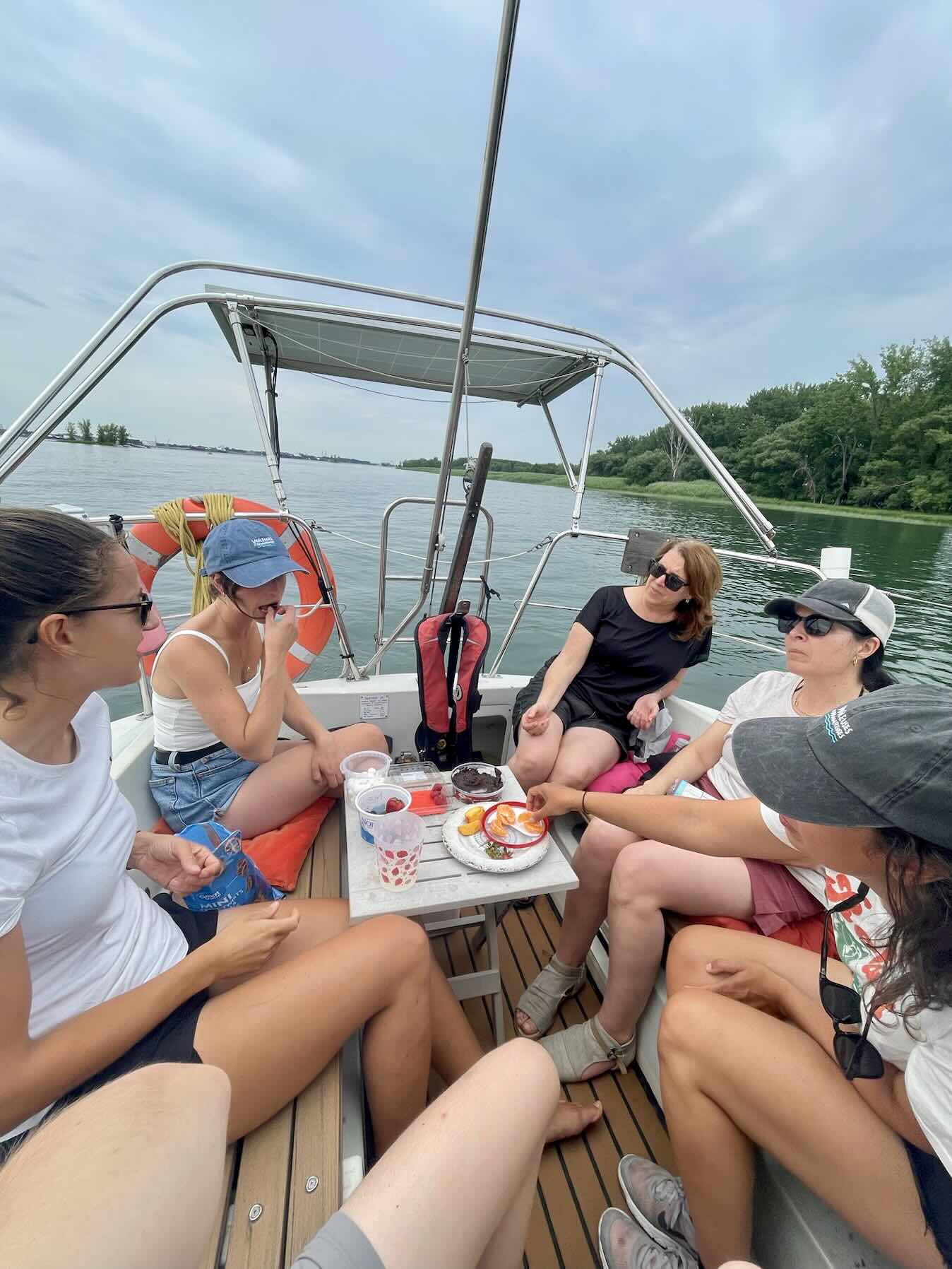 Girls, apéro et Amerigo Vespucci_DFE04DF2-E6DB-4C4E-B0B9-C6515AF29ACD