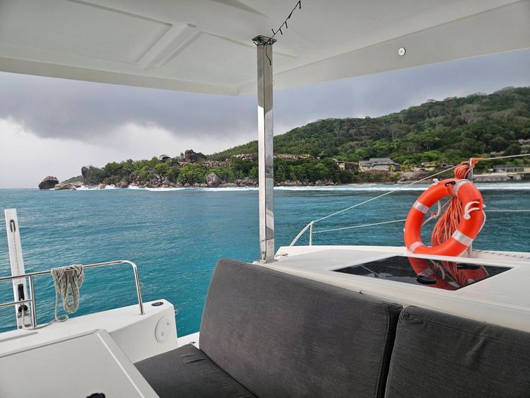 Voyage photo from Port Launay to La Digue