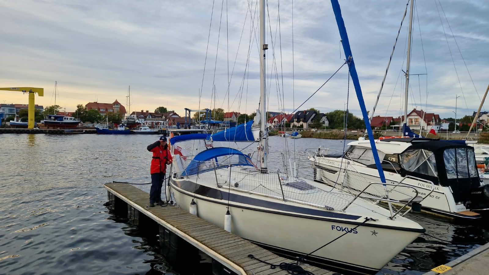 Jastarnia Gdynia IV_2B2D8592-2FAC-4634-81E7-217E7E87BFF9
