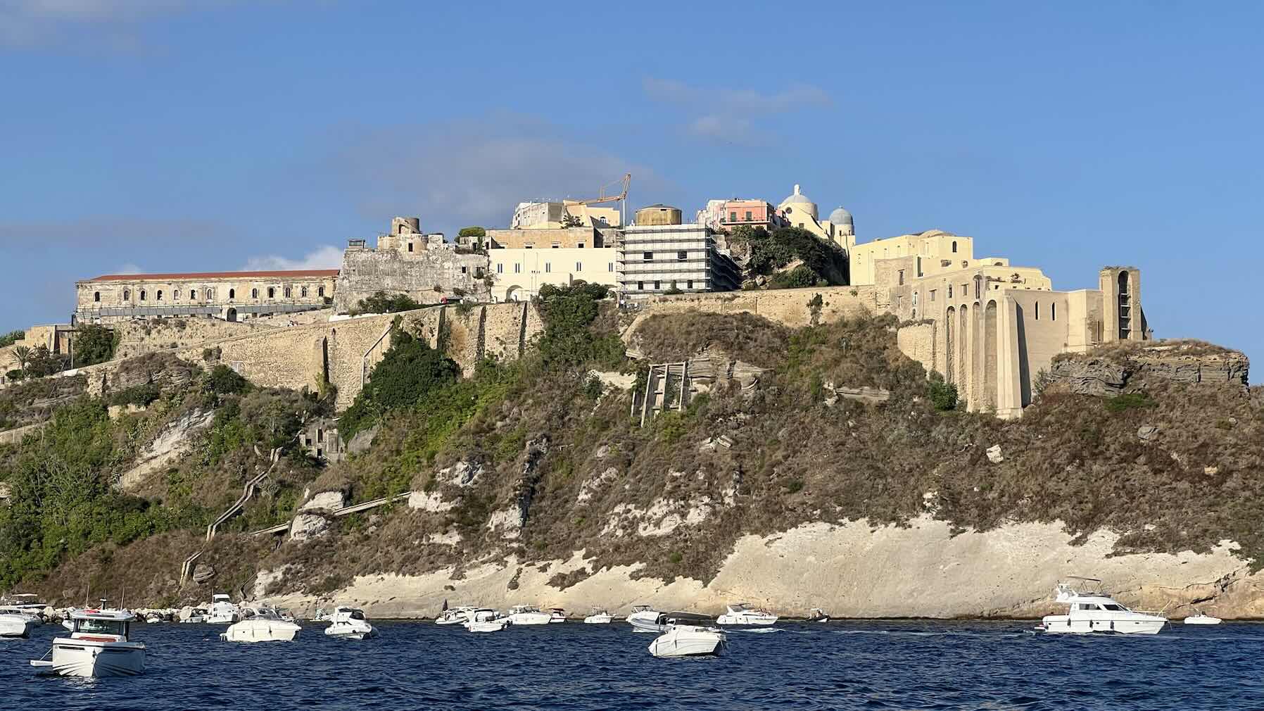 Napoli -> Procida_DF604FF1-F704-4765-A19B-714102B283F9