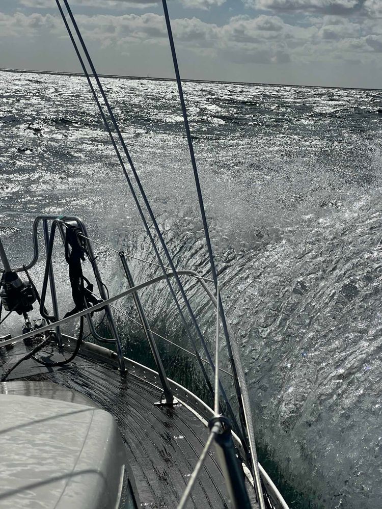 Voyage photo from Aurora Delivery. Passage 2