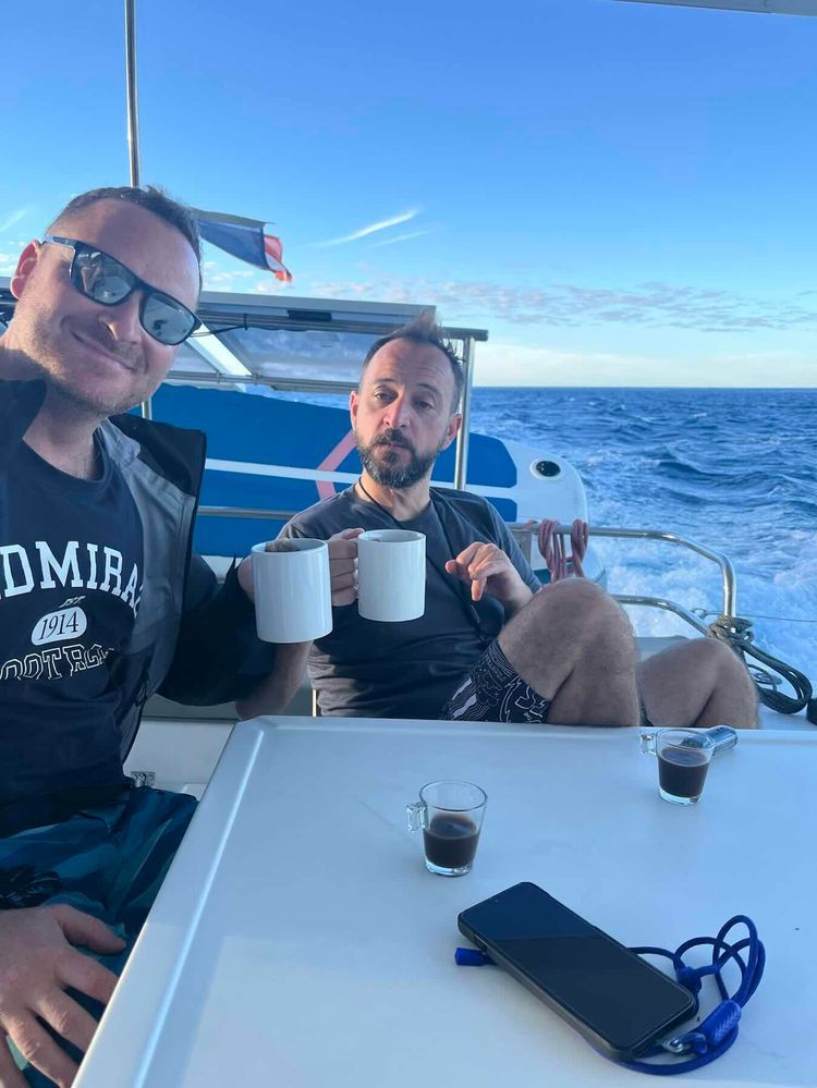 Voyage photo from BeBlue Day 2: Îlets Pigeon, Guadeloupe > Freeman’s Bay, Antigua