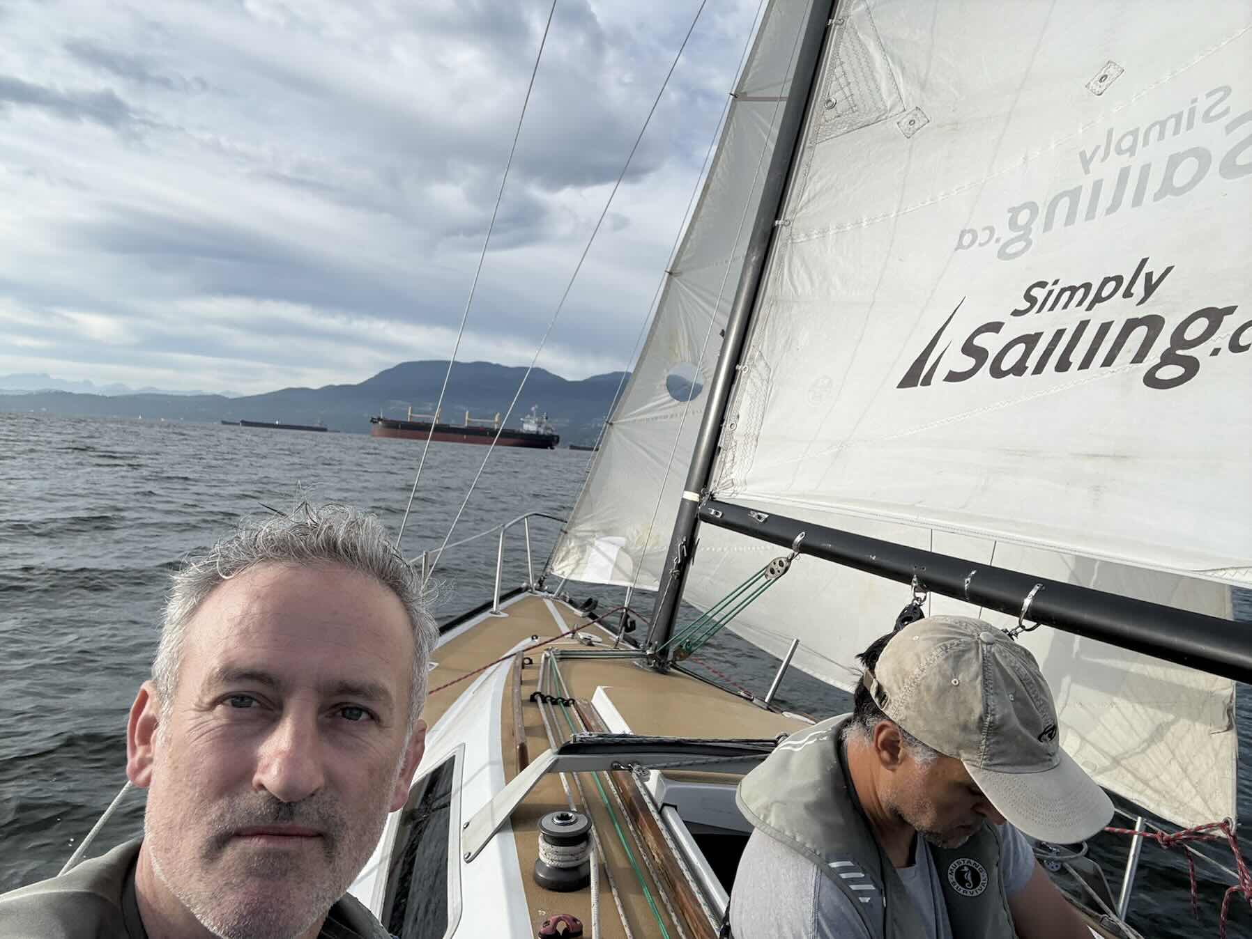 Casual sail 🌅_F959233D-973D-4170-9463-1BC03D407380