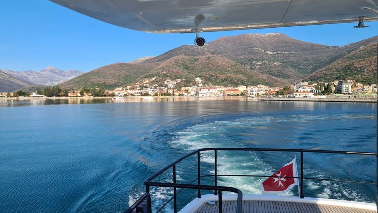 Voyage photo from Check