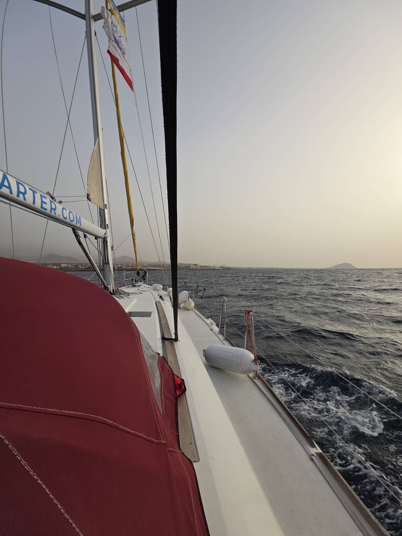 Voyage_4DCCC7AE-685A-4535-8144-104C14957E22
