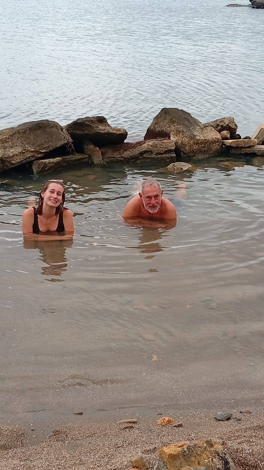 Hot Spring in Kythnos!_23E8DC02-9C20-4FF5-A686-7701005DE185