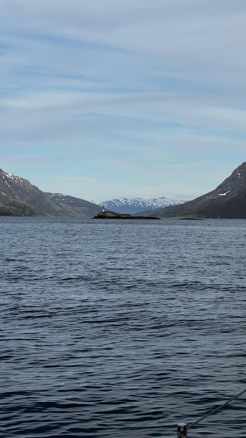 Tussoya to Kvaløya_18A4B61B-B1A1-4D8C-813F-803FEF3EDCF6