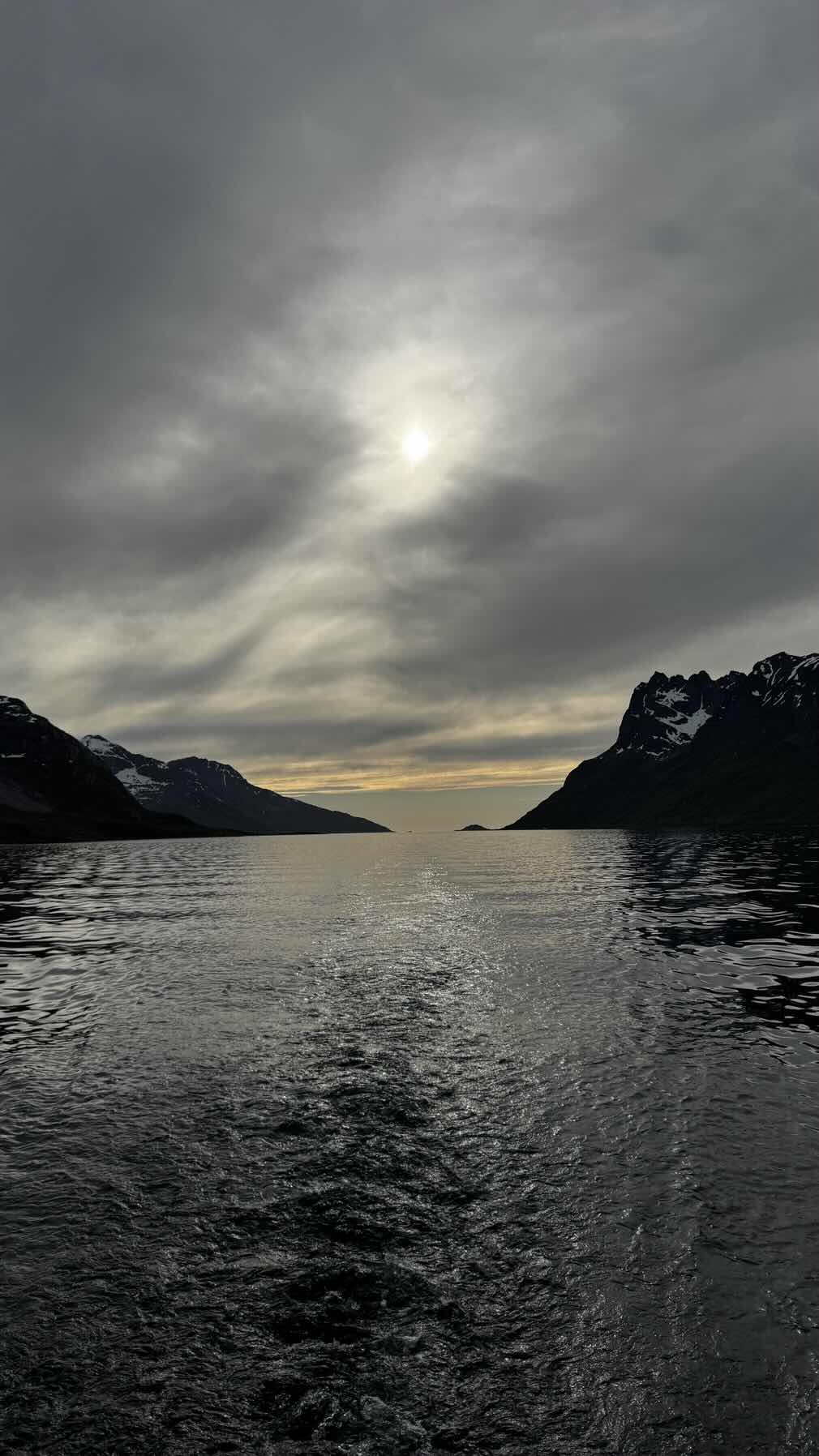 Tussoya to Kvaløya_4957BB67-A16C-4E04-A9C8-0EB245391BC2
