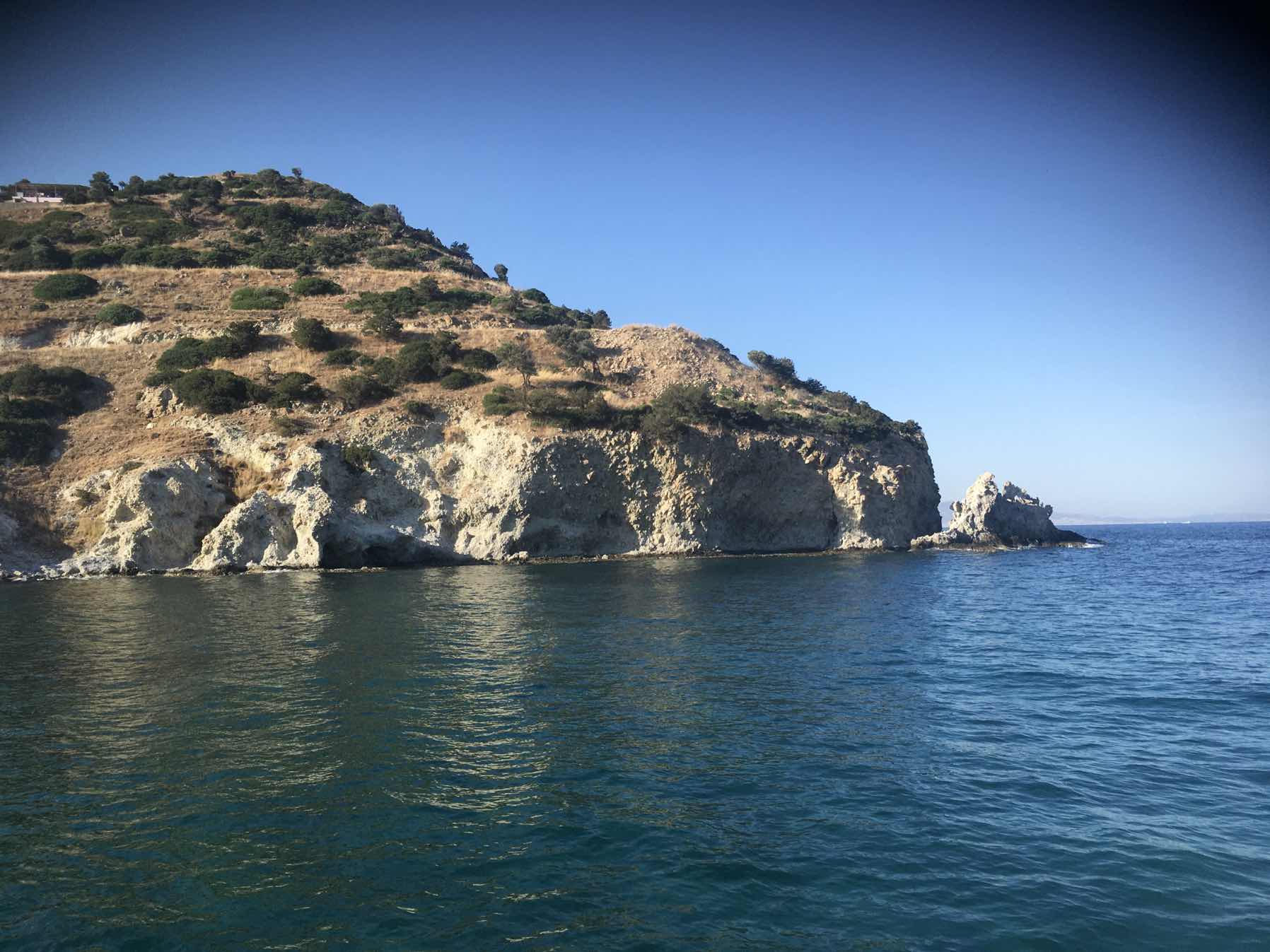 Mouillage Ermioni à mouillage Henriettes Cove_29A8143D-F9A5-4EAF-9B4C-3CD2AB9BA006