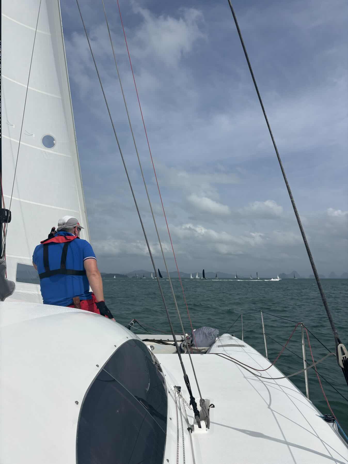 Race 1 Thailand_9AD19A69-B7D6-4DD9-AAED-64657D25BF92