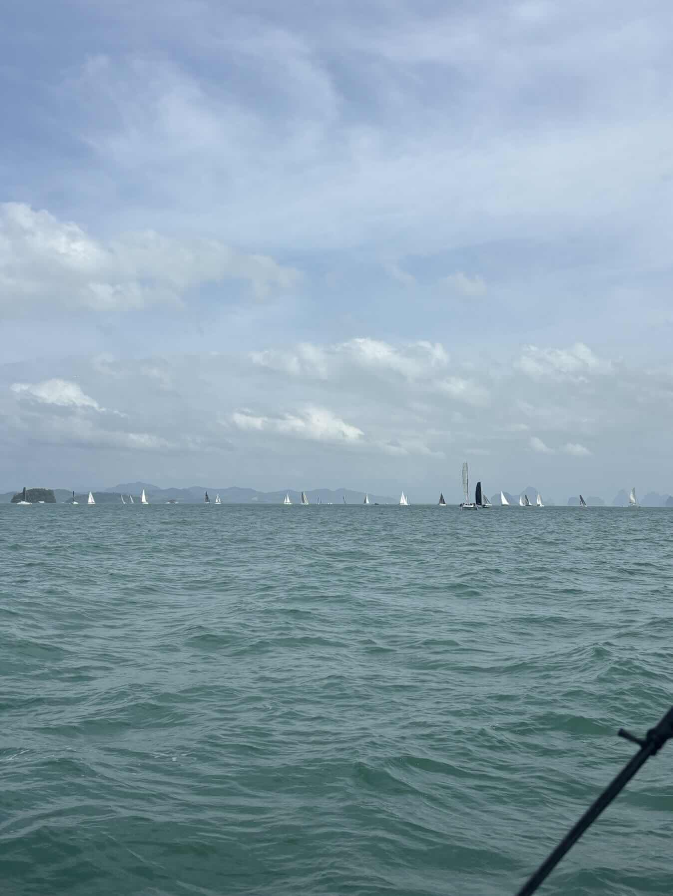 Race 1 Thailand_D40107A0-96F6-4876-A6AB-98AB06DA94B1