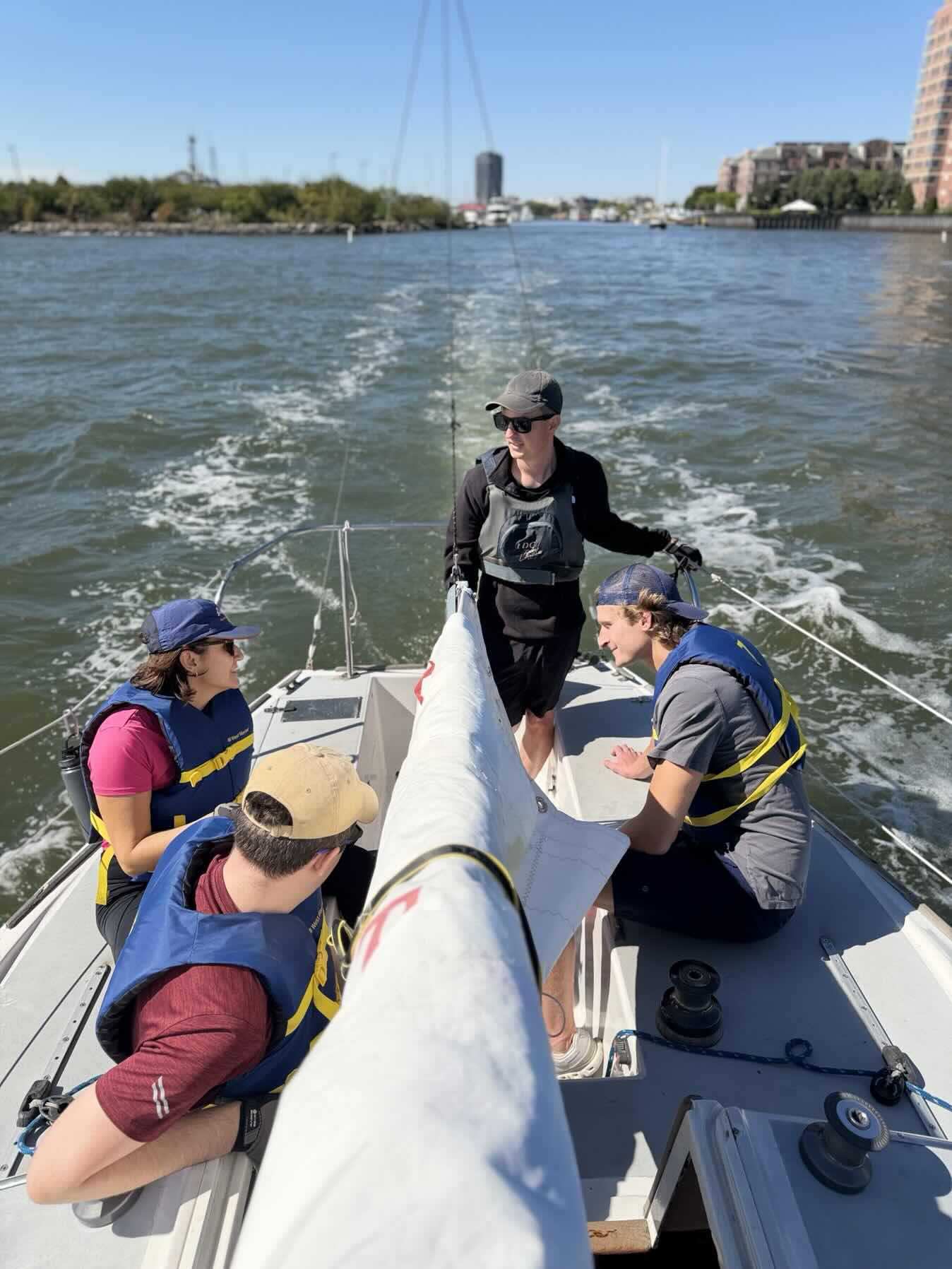 Picture perfect late szn sail and race to the statue _FF292F89-8253-48AD-812C-0449C1E646C6