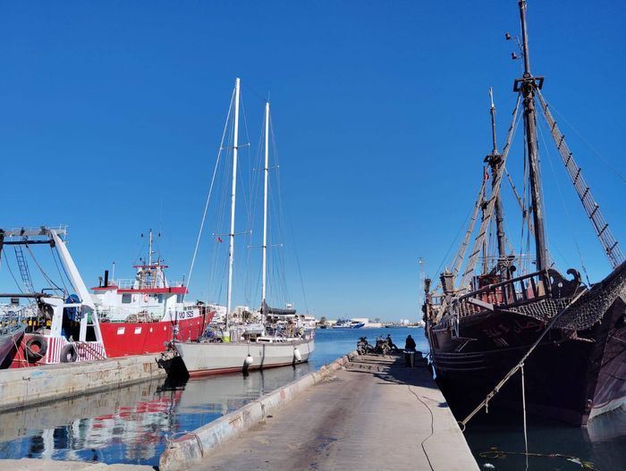 Voyage photo from Arrivée au port de pêche