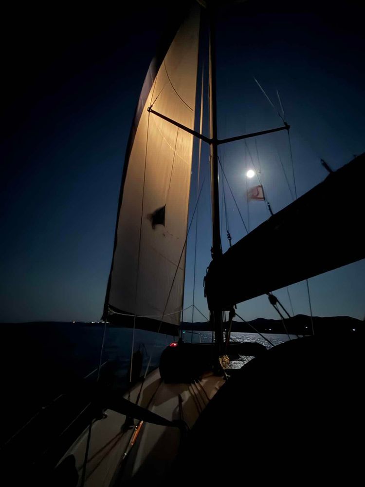 Voyage photo from Night sailing 