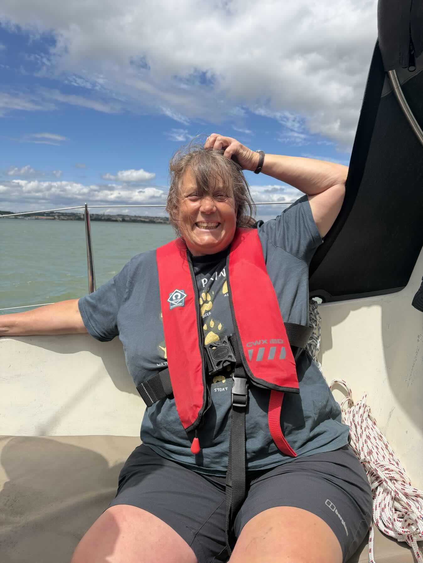 Ladies sail_04FACD1D-B84E-4EE9-88FF-56F73A7CB3C8