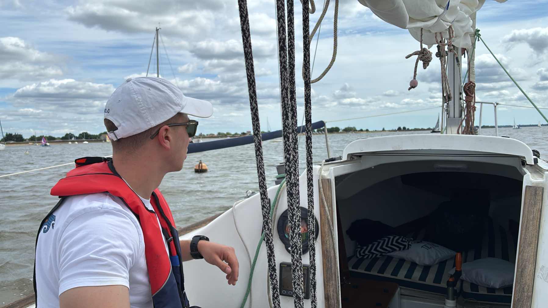 Sunday lunch sail w Monty_66FD97C8-F279-4C72-96F0-4829F5A03695
