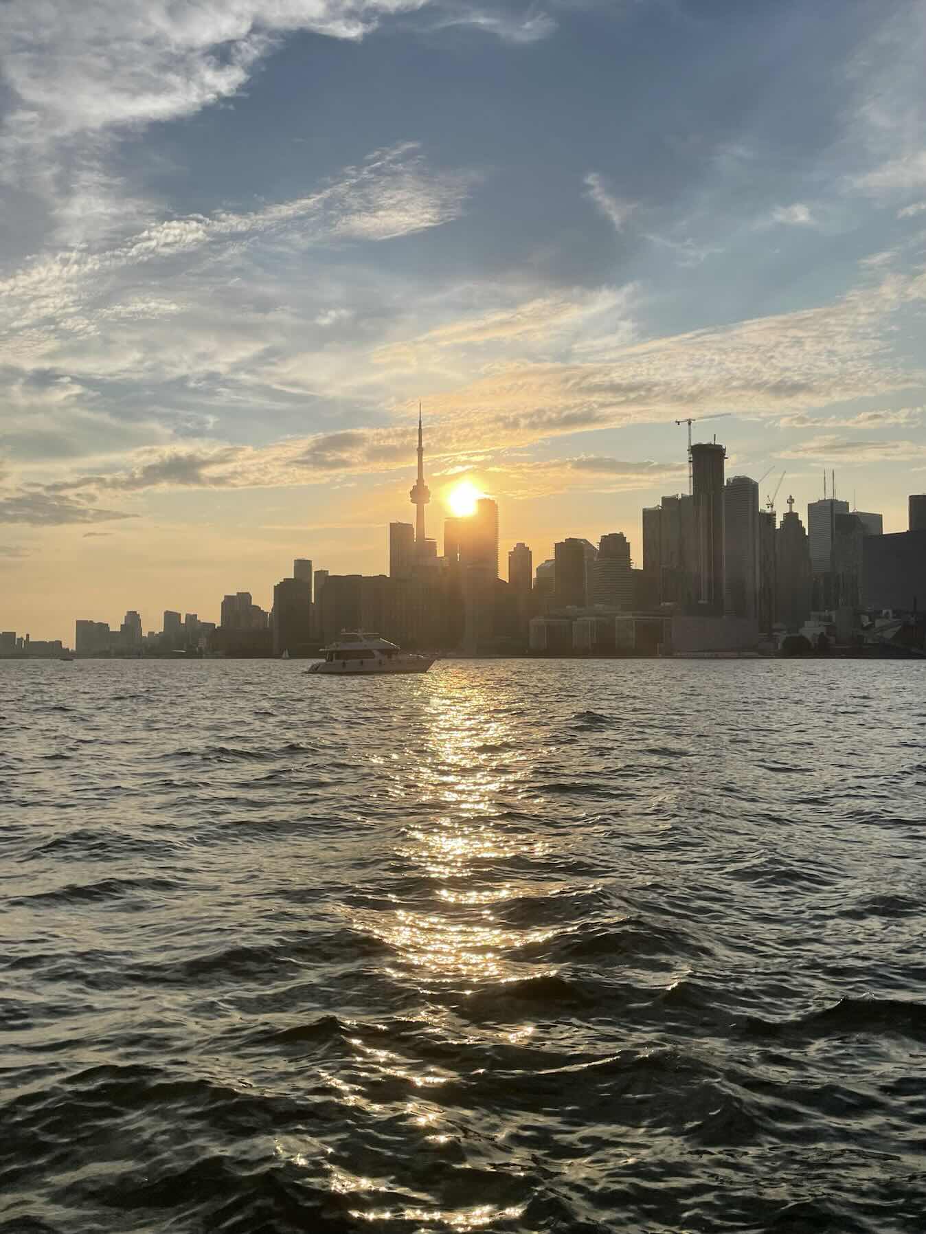 NYC Crew Cruising_7E95A513-8A2C-42D4-9D1D-360ABBC396D3