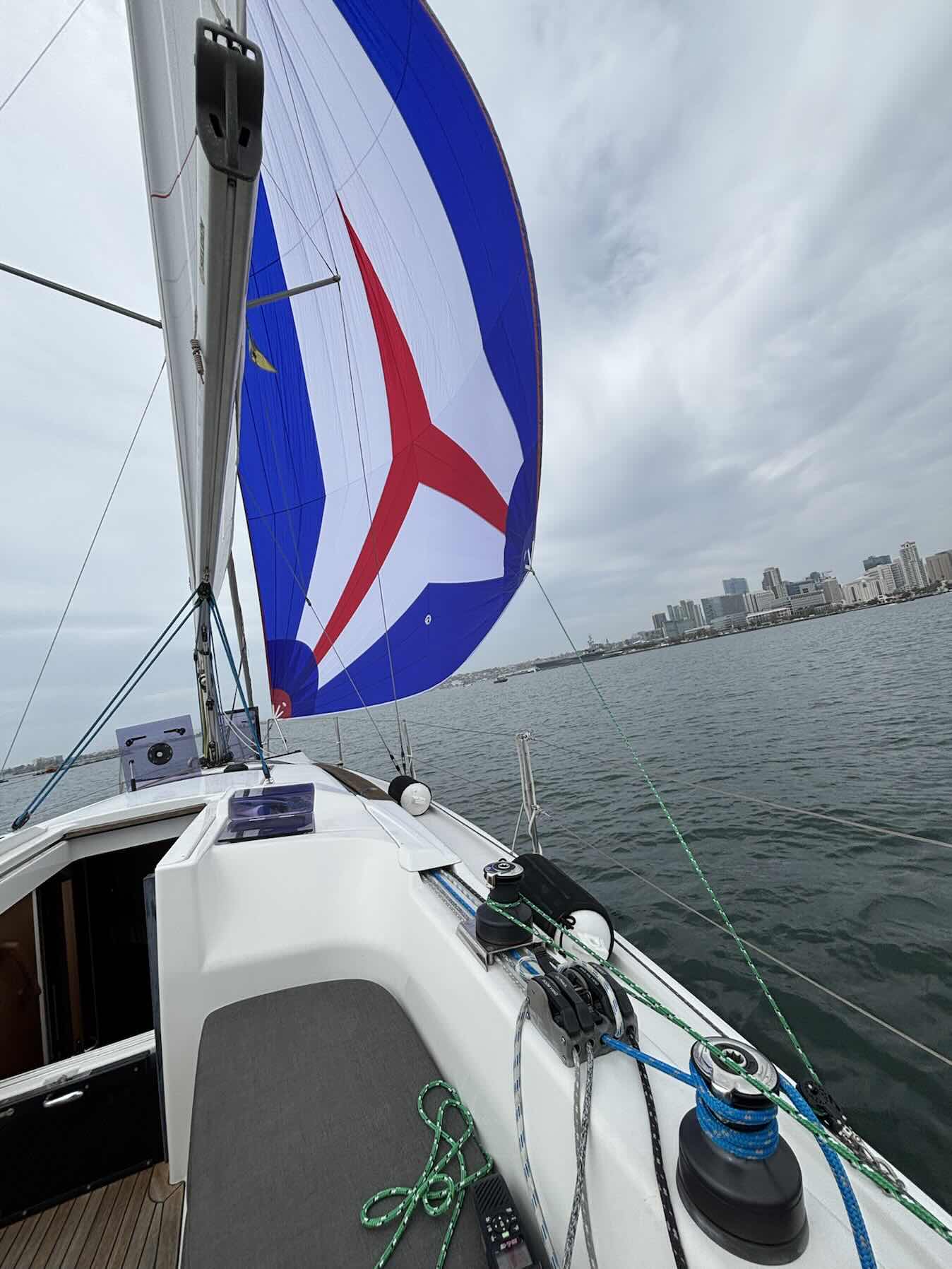 Spinnaker w Karl_B3073EDB-7C06-4E76-9ADB-6BA288DD16FE