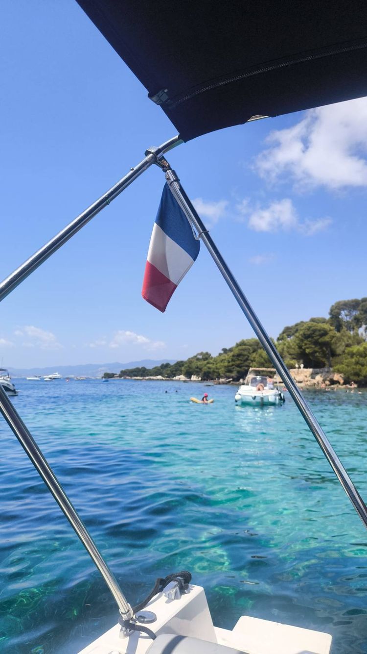 Voyage photo from