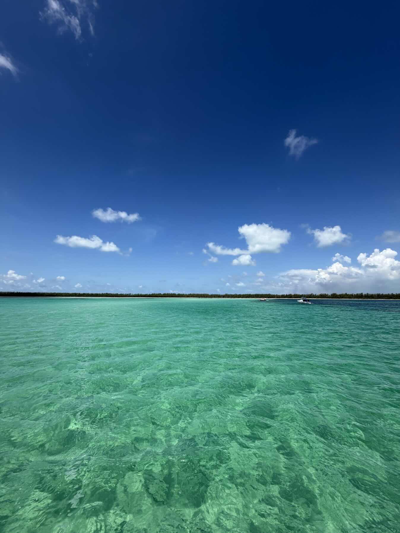 Powell Cay to Moraine Cay - full sail! _605488D0-33AB-4776-8452-554CC2BC946A