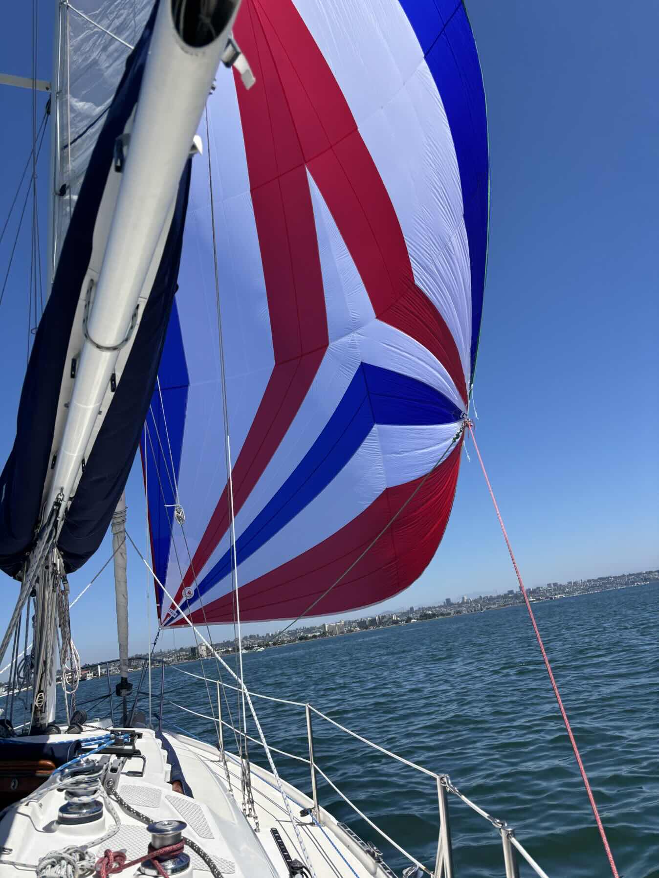 Spinnaker Gybe Practice and Hove Too_081A58D2-1405-4E55-9A07-C555C550F86C