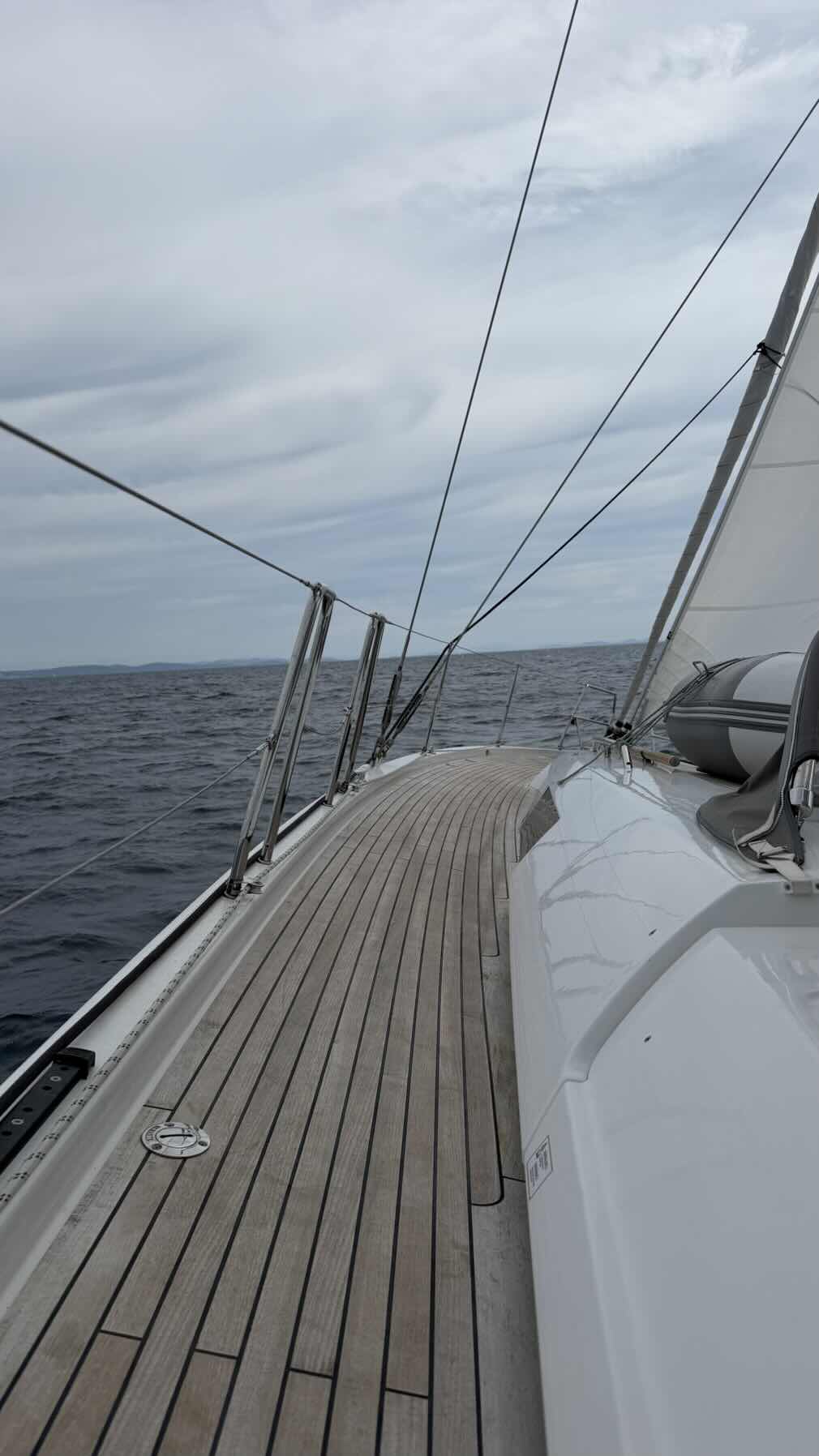 Voyage_F9DBEEA6-7990-4BD3-A710-E68F29B17F16