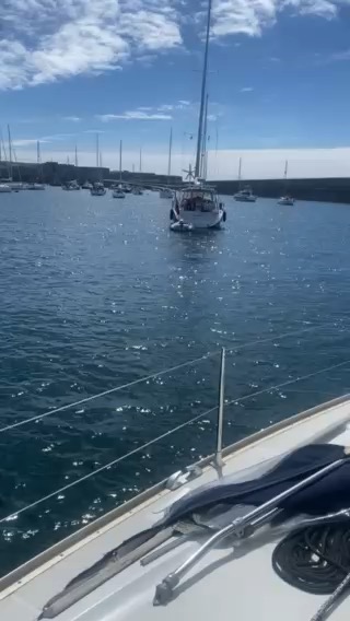 Alderney HSY_36F3AB2E-C653-4ED1-9590-D0521C6BF237
