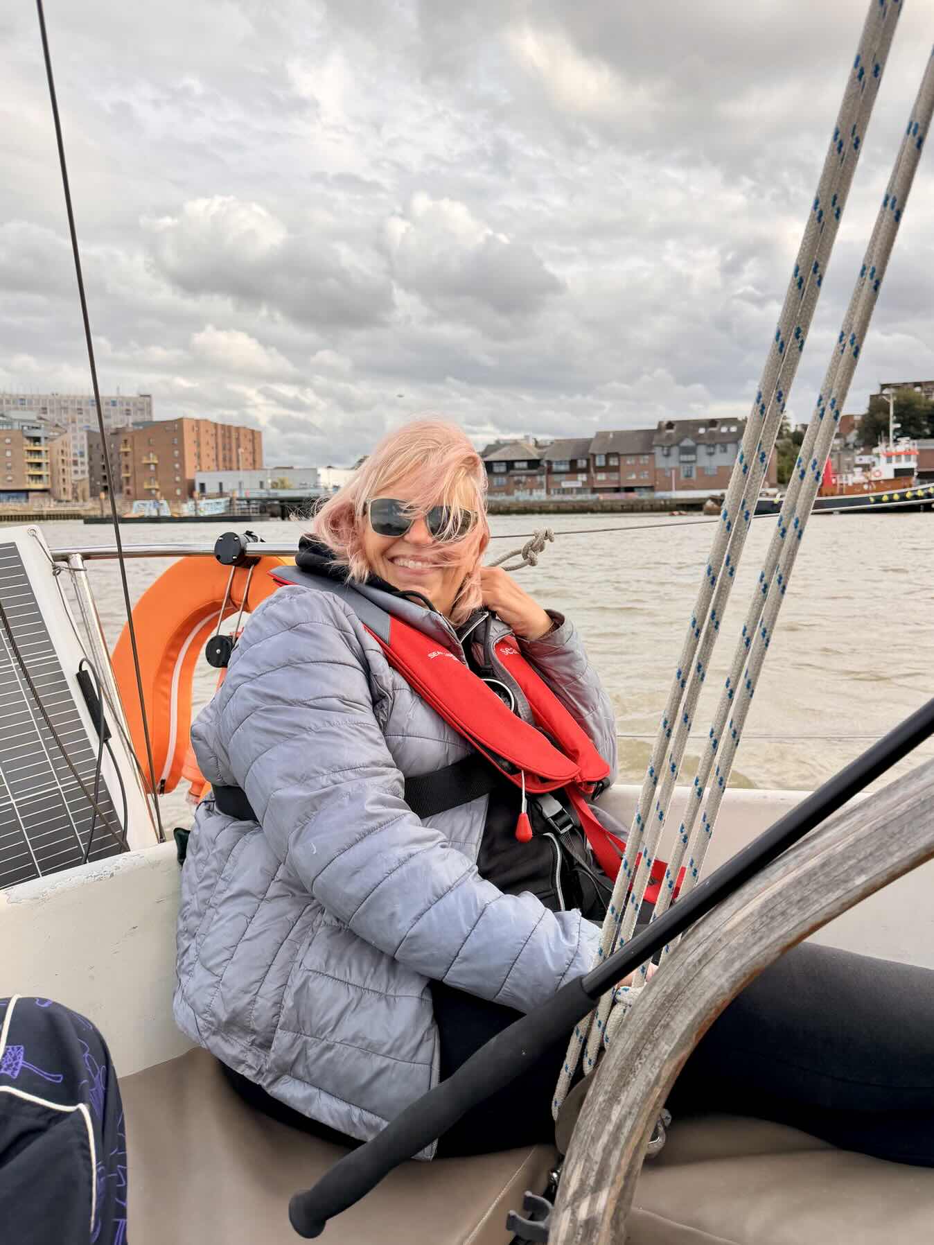 Family Sail_63E8E439-459D-406C-A357-41CEBF42D67B