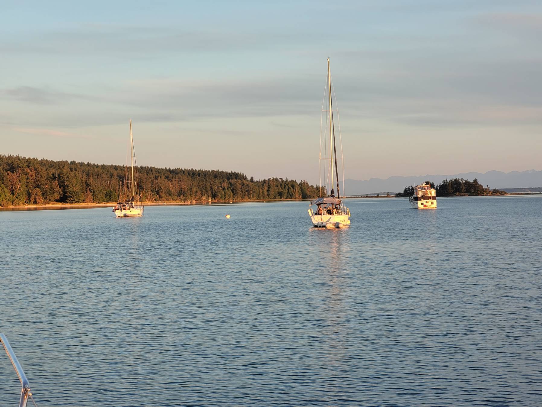 JibSet RRR Day 24
Victoria to Sidney Spit_45BB1B7D-AB0A-423F-B119-9AEEBB0127F3