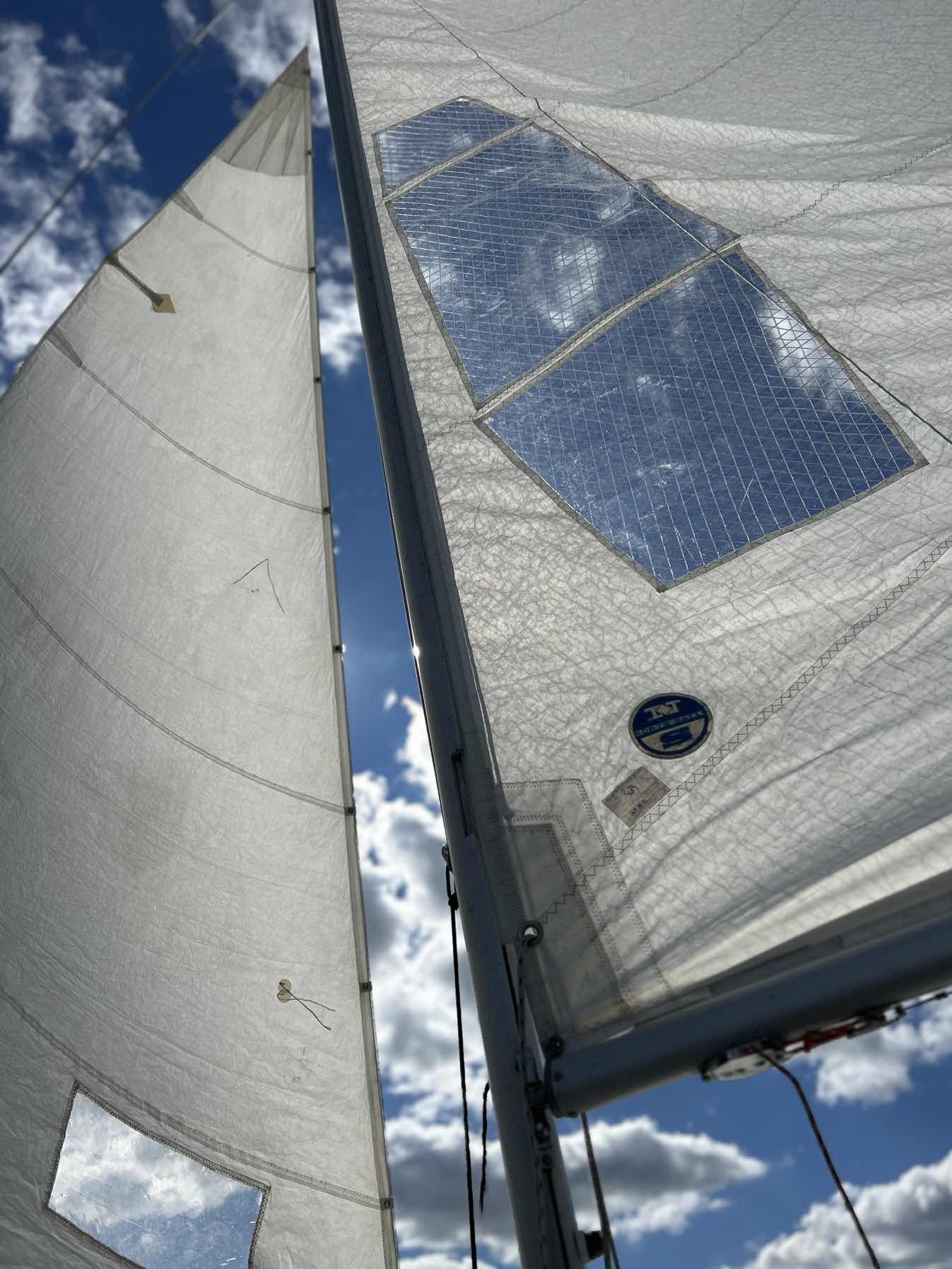 Fall Sail in good 10+  winds with a docking challenge_89C1892B-A433-4C92-B47F-BA116F0AC991