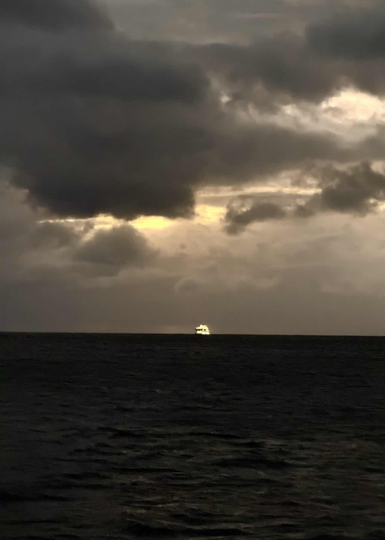 Sainte-Lucia direction Bequia : Saint-Vincent & Les Grenadines_9A004322-793C-4A90-82C7-1280496E8D50