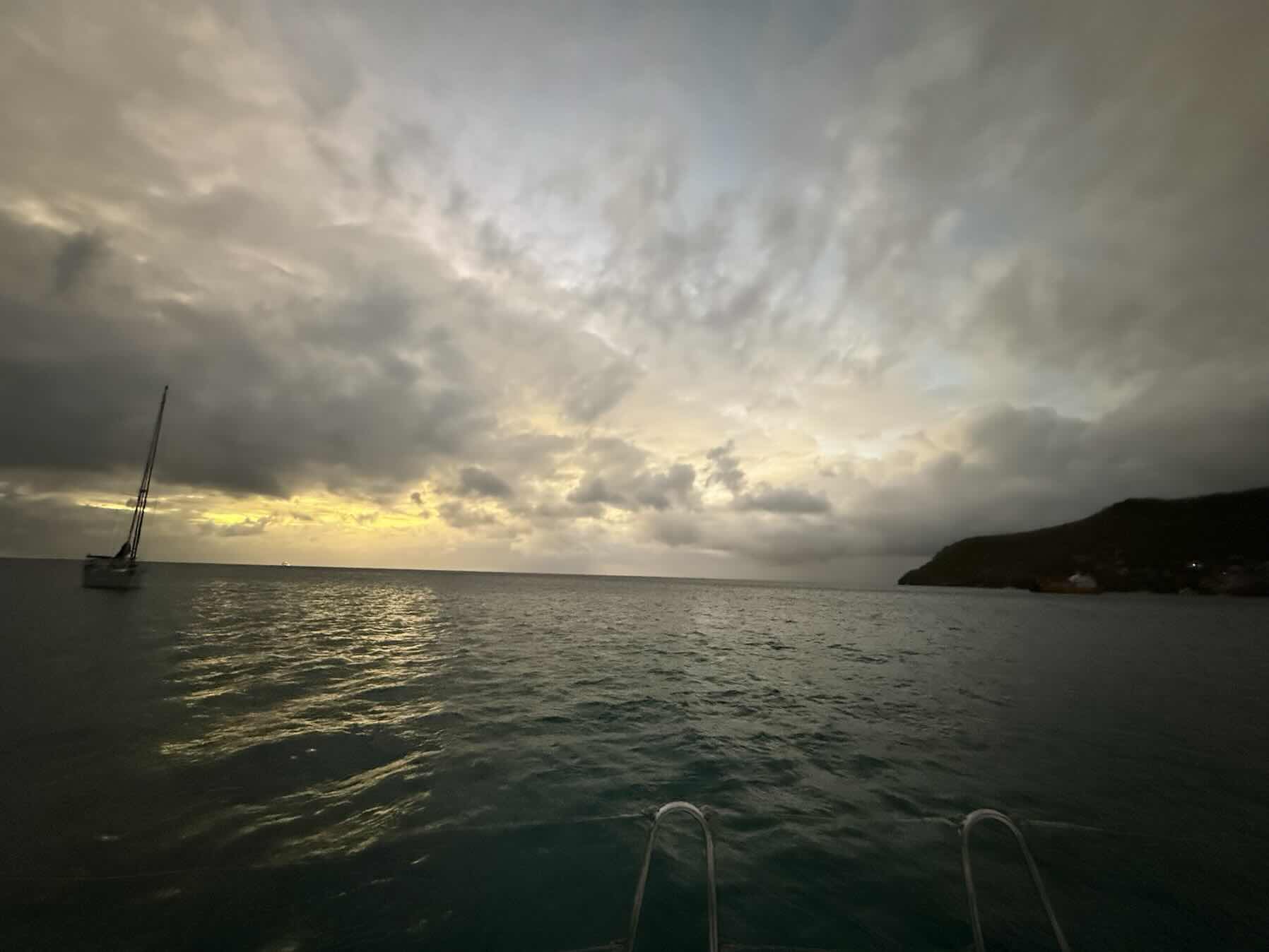 Sainte-Lucia direction Bequia : Saint-Vincent & Les Grenadines_BBBECDDD-85C9-44B2-98A6-B787E7C0901C