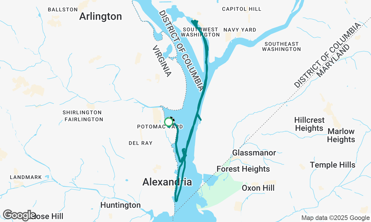 Holiday lights parade Alexandria & DC Wharf 2025