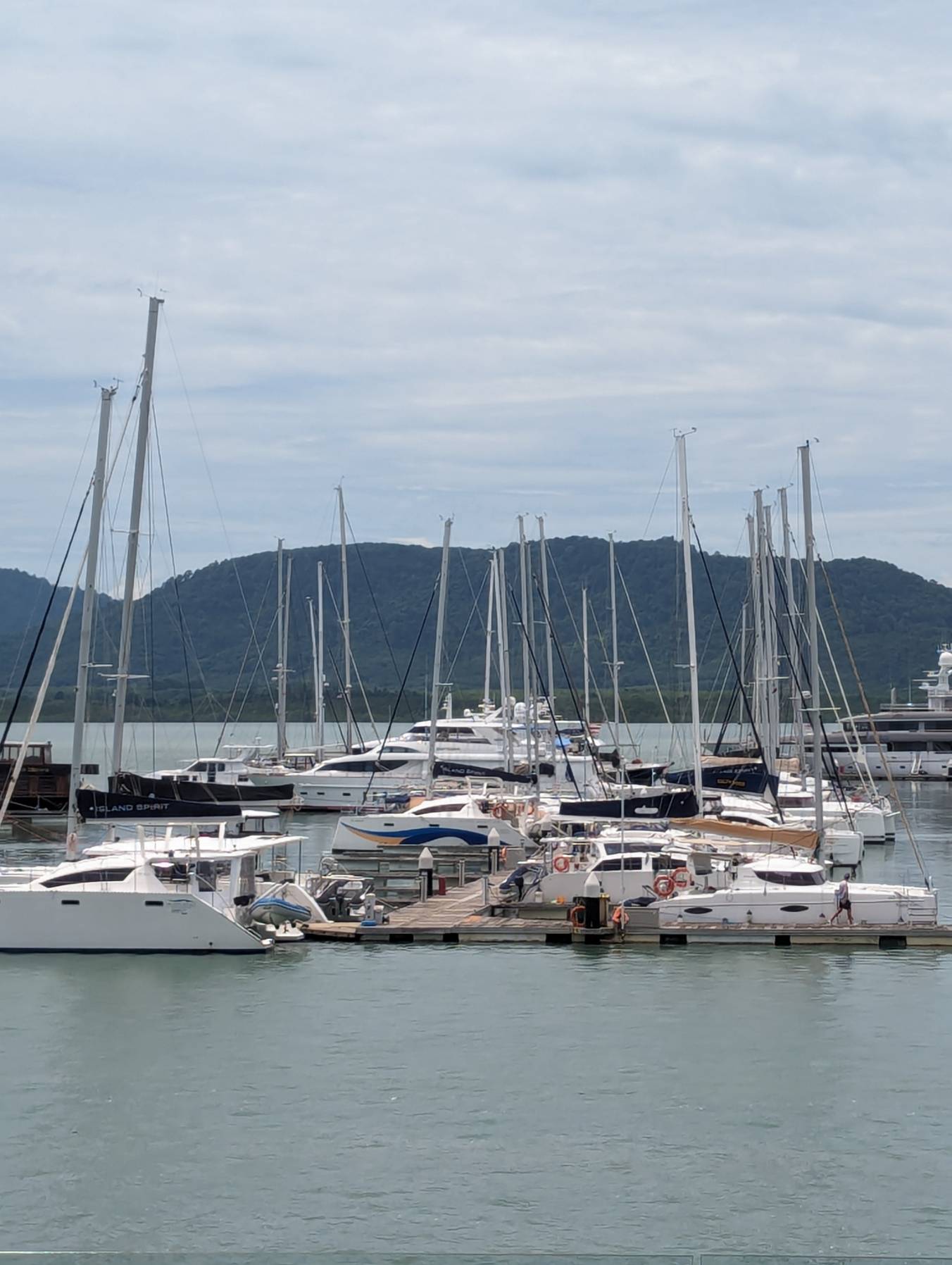 Voyage_DFAD48AE-EB88-46AA-9B58-4E63D220AE63