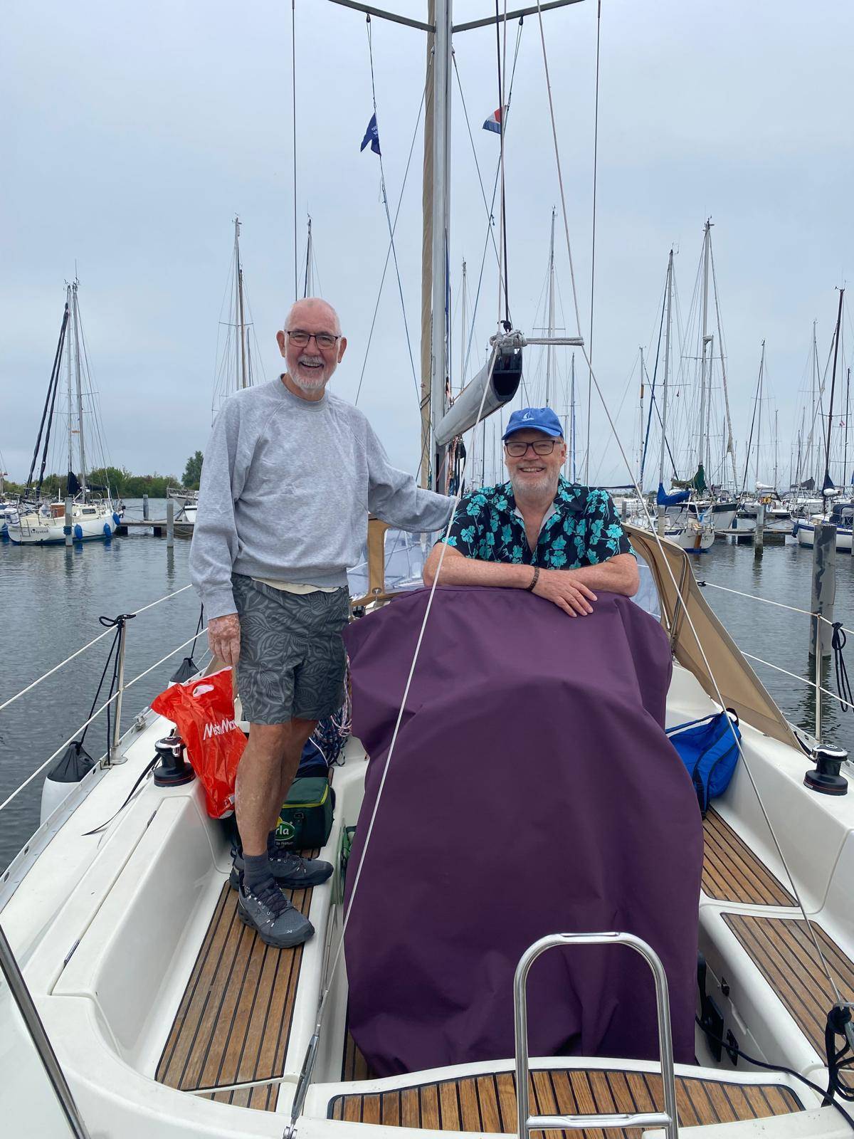 Leisurely day sail from Lelystad _E68F4579-0D81-42F5-AA38-56FB061F20B0