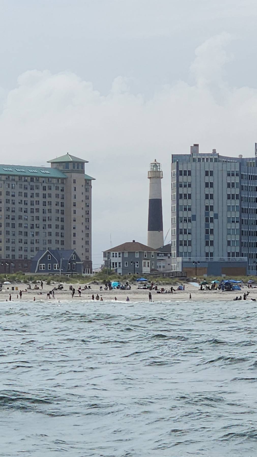 Cruise North - Day 27-28 - Norfolk to Atlantic Cty_3CDC6562-34B4-4DA9-BD9C-BBC4B7005BD0