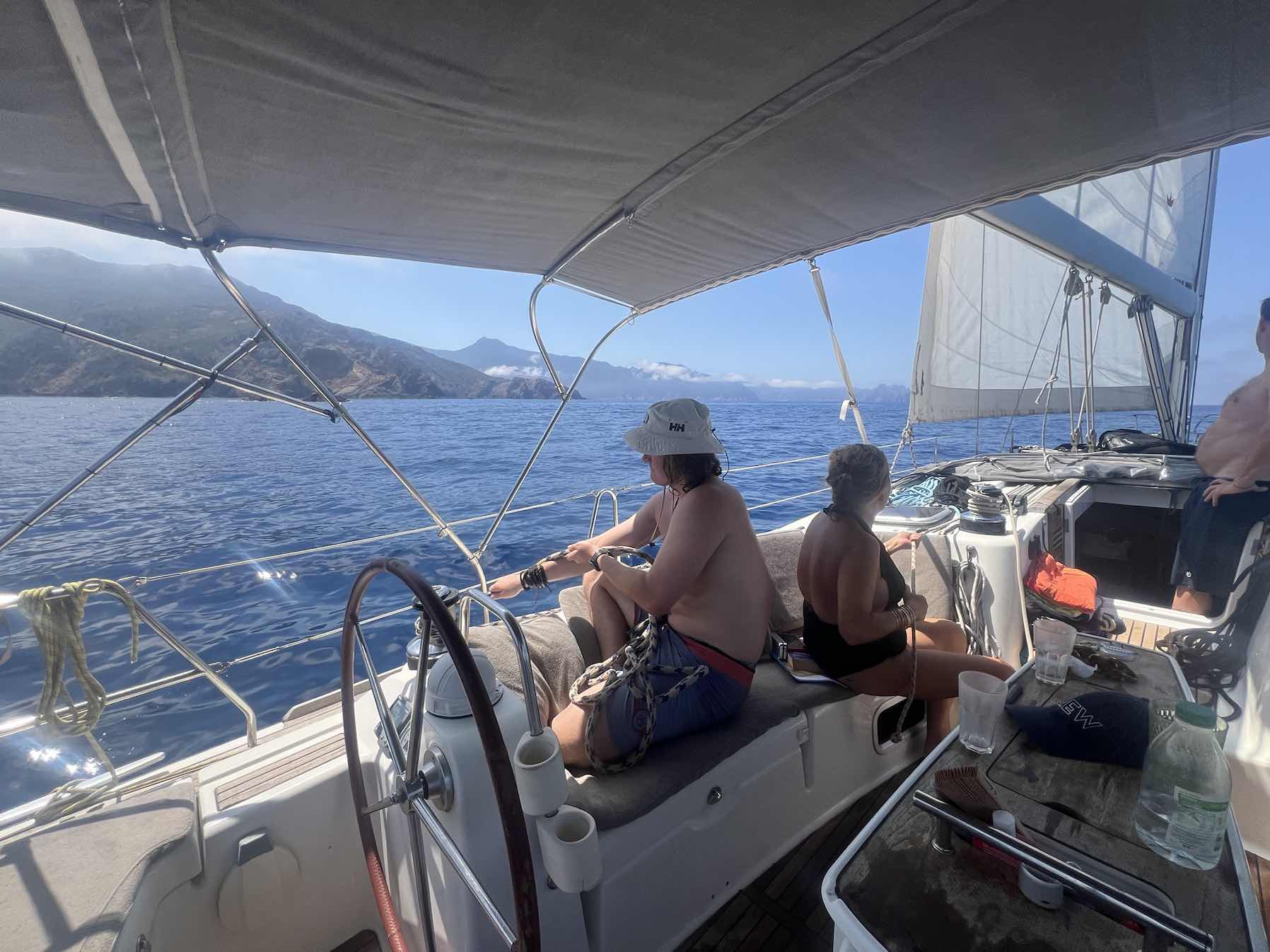 Lovely downwind sail_9B046C60-5224-48AE-A271-C59E5613FD08