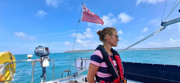 Voyage photo from Champagne sailing to Granville